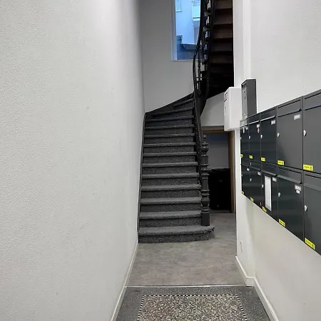 Moderne Au Coeur Du *