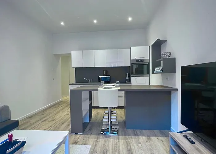 Moderne Au Coeur Du *